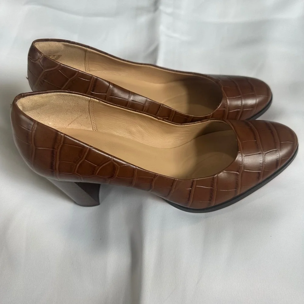 Clarks Kaylin Cara 2 Dark Brown Croc Embossed Leather Block Heel Pumps Size 10W
